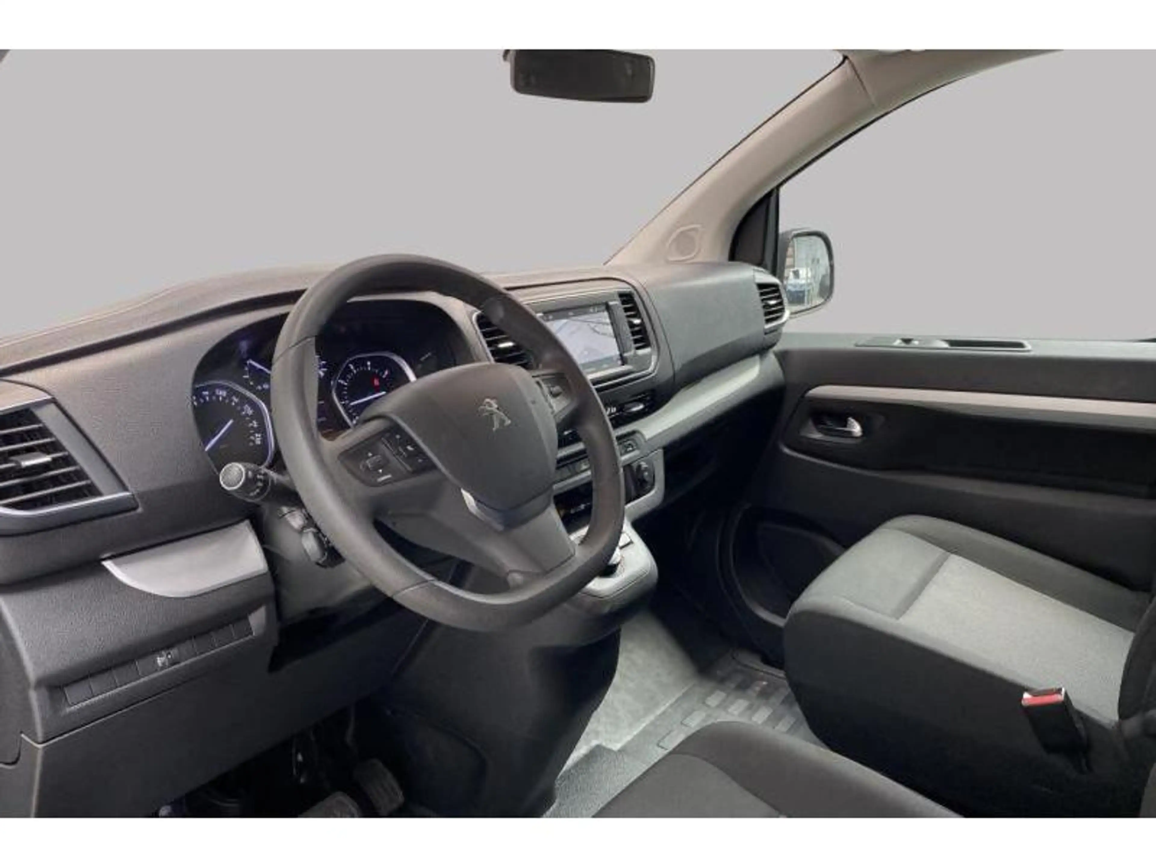 Peugeot Traveller Business — photo 9