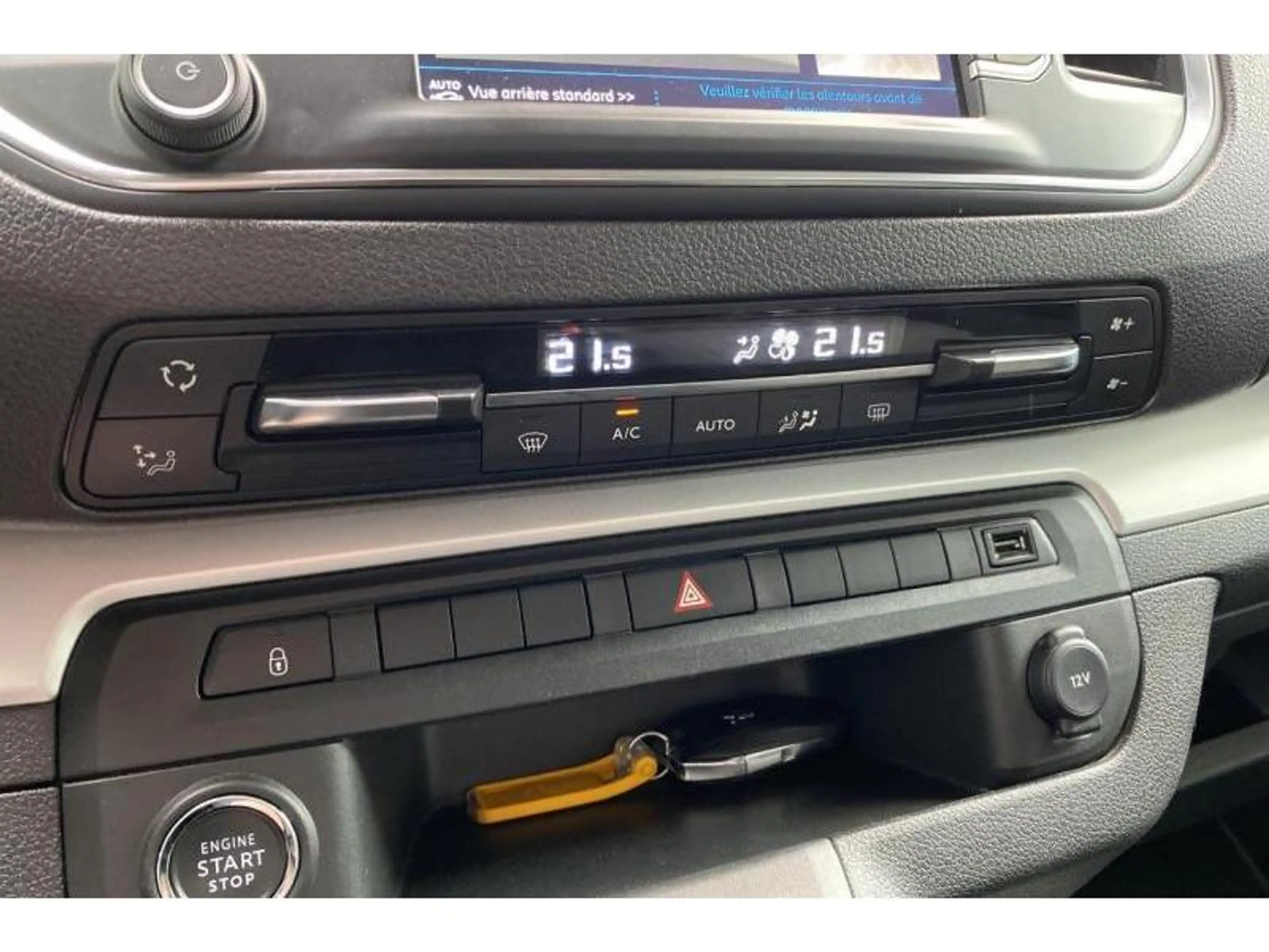 Peugeot Traveller Business — photo 15
