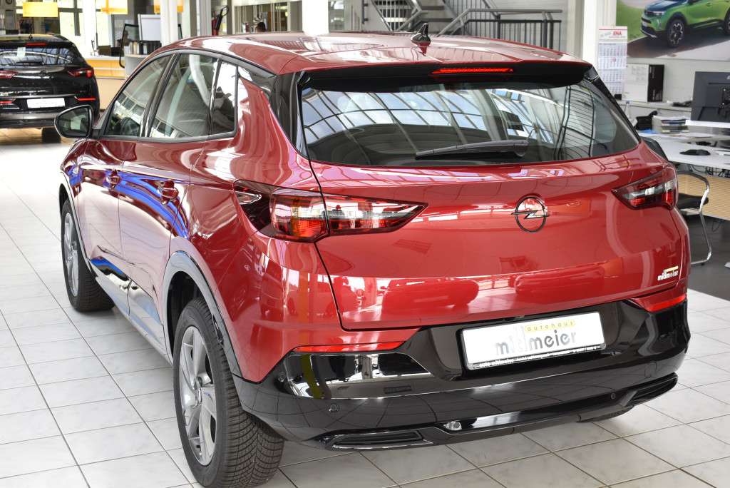 Opel Grandland
