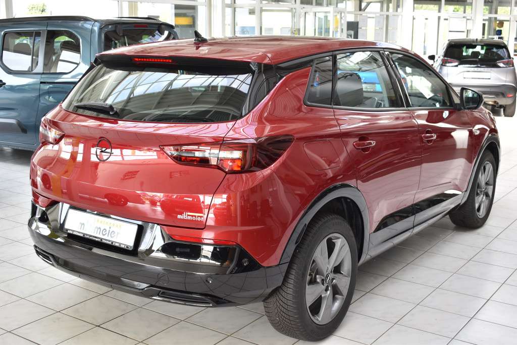 Opel Grandland
