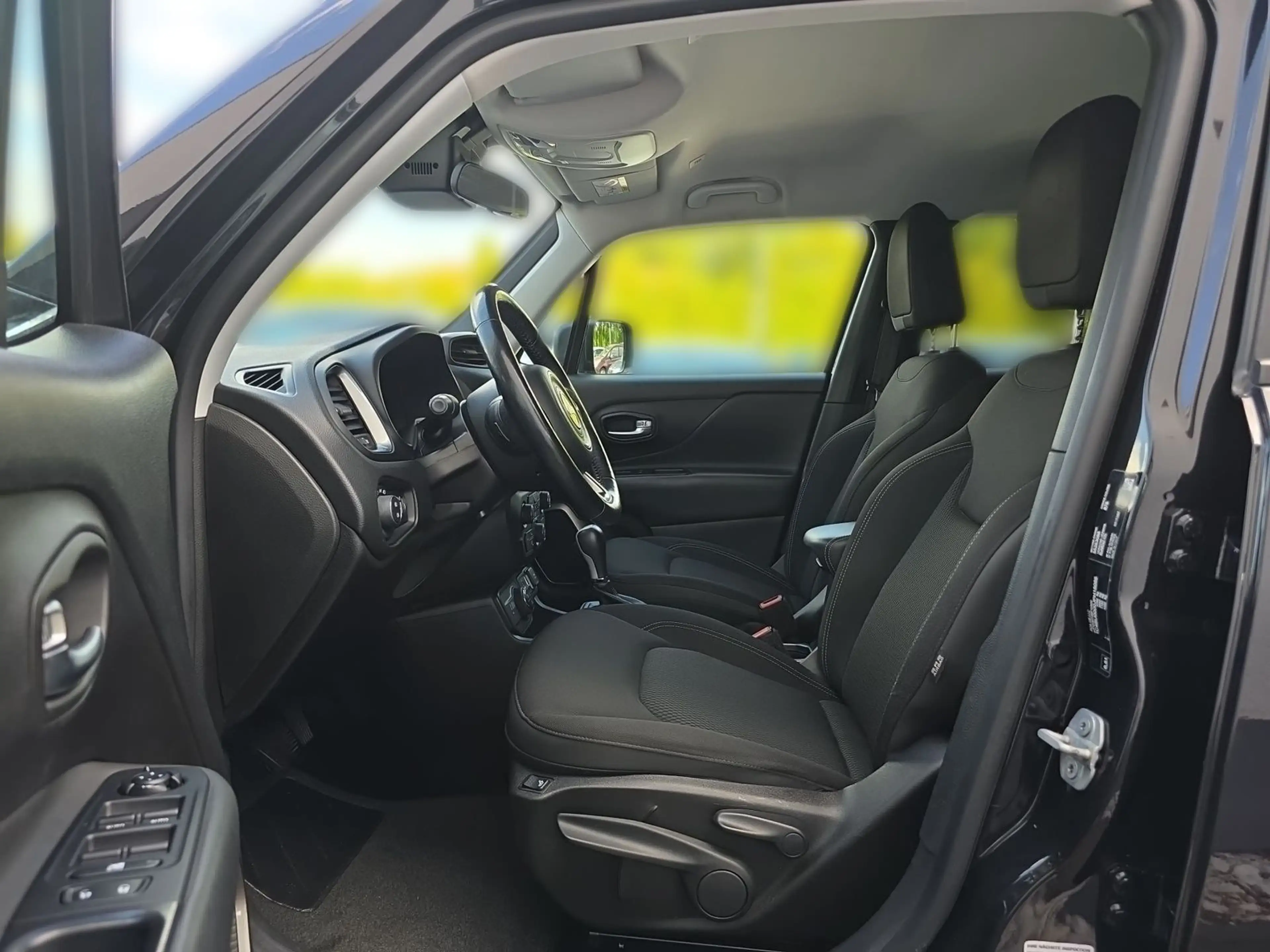 Jeep Renegade 2.0 M-Jet Limited 4WD Kamera DAB PDC — photo 10