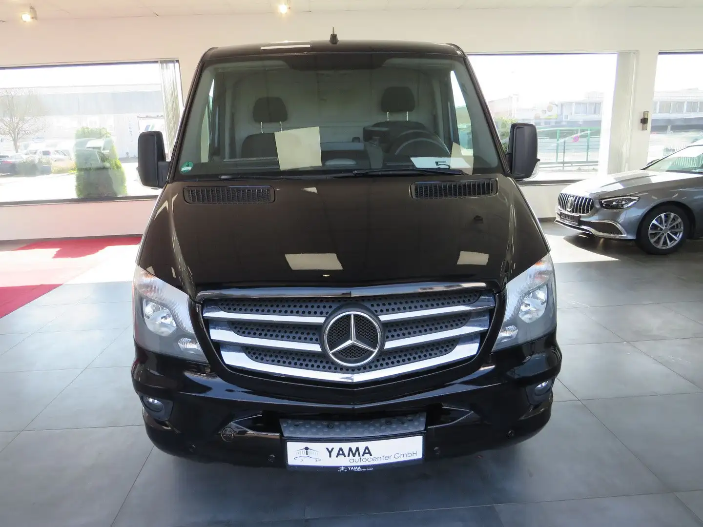 Mercedes-Benz Sprinter 4 Sarg Bestattungswagen / Leichenwagen Černá - 2