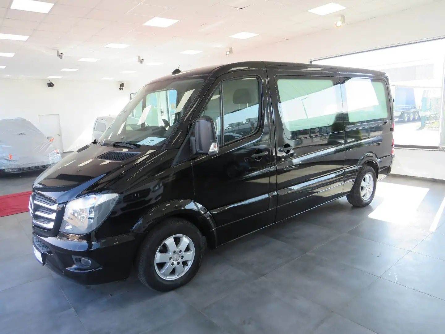 Mercedes-Benz Sprinter 4 Sarg Bestattungswagen / Leichenwagen Černá - 1