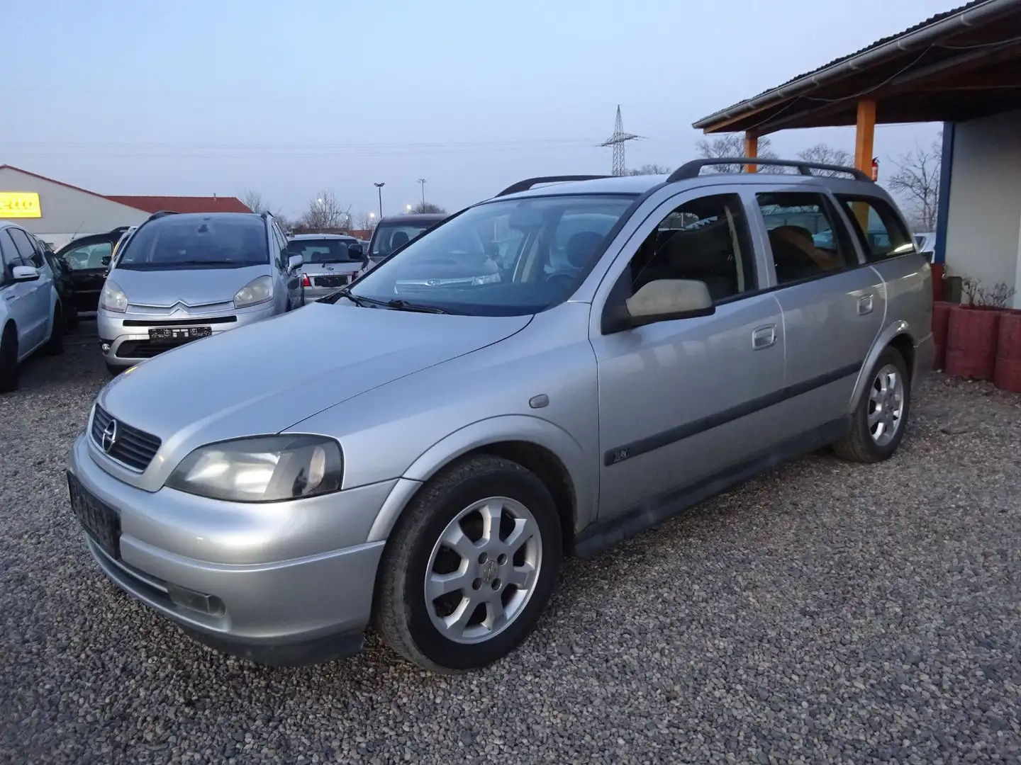 Opel Astra 1.6 Njoy Silber - 1