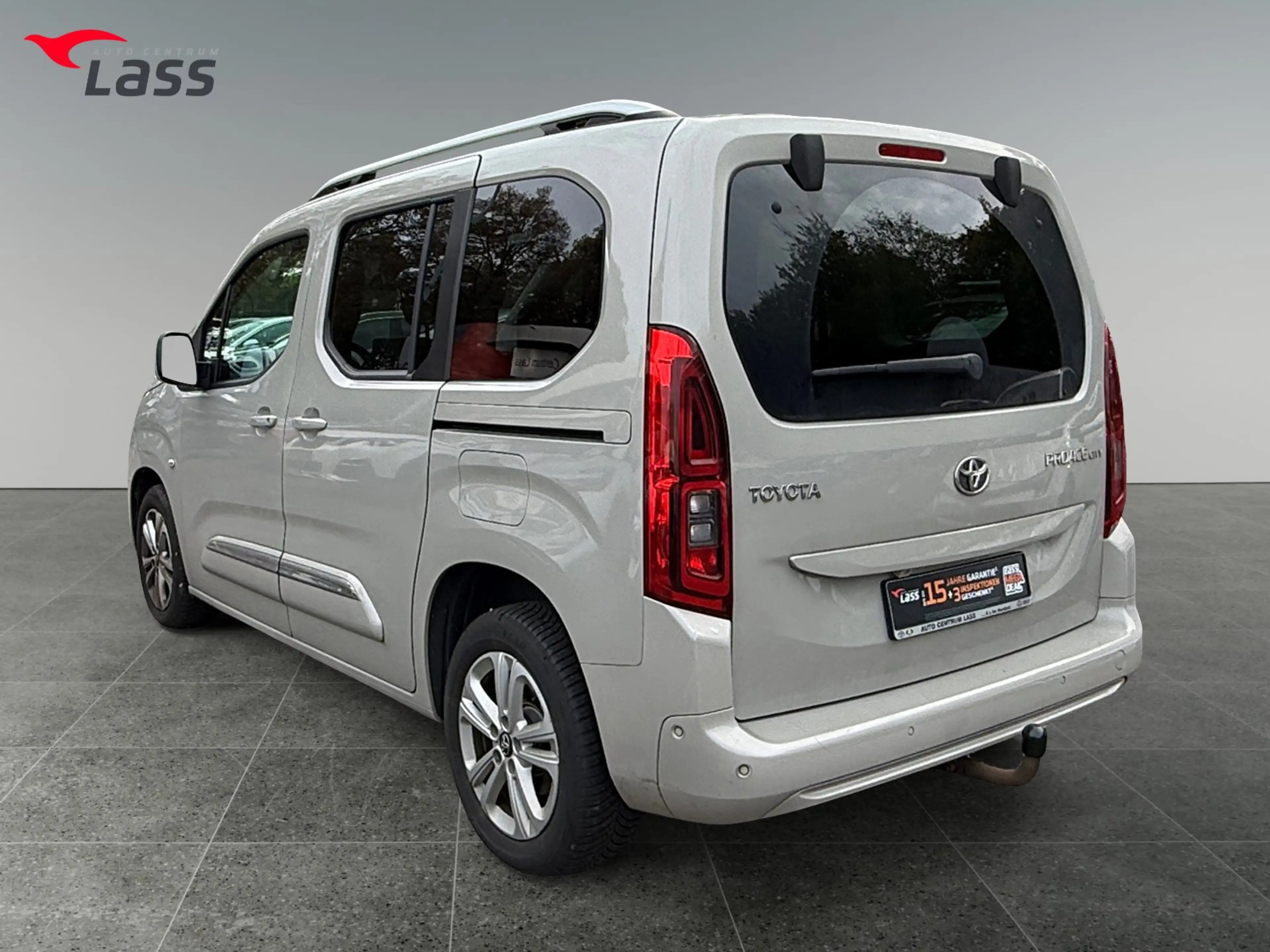 Toyota Proace City Verso 1.2 L1 D Team Deutschland ACC — photo 4