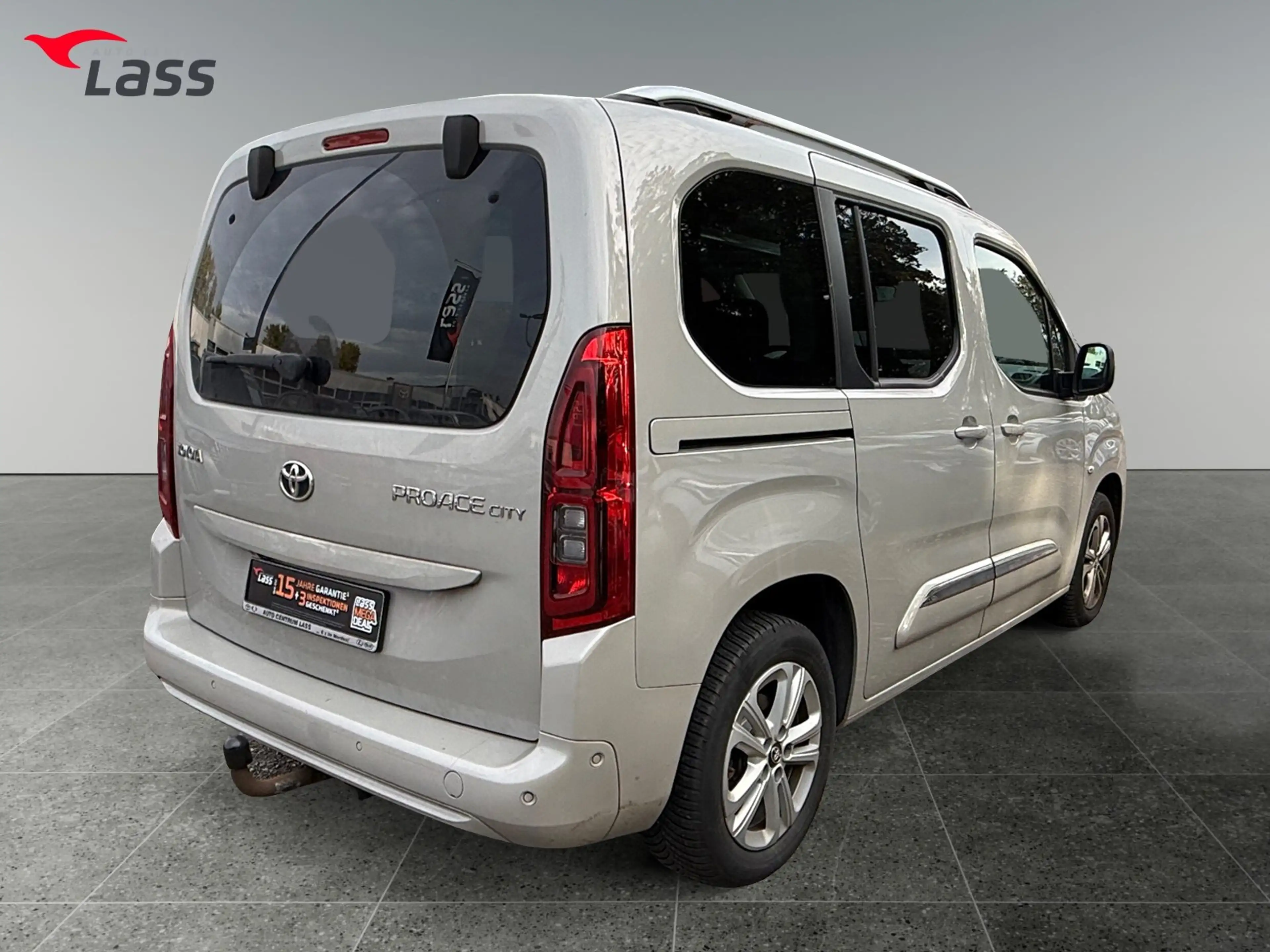 Toyota Proace City Verso 1.2 L1 D Team Deutschland ACC — photo 6