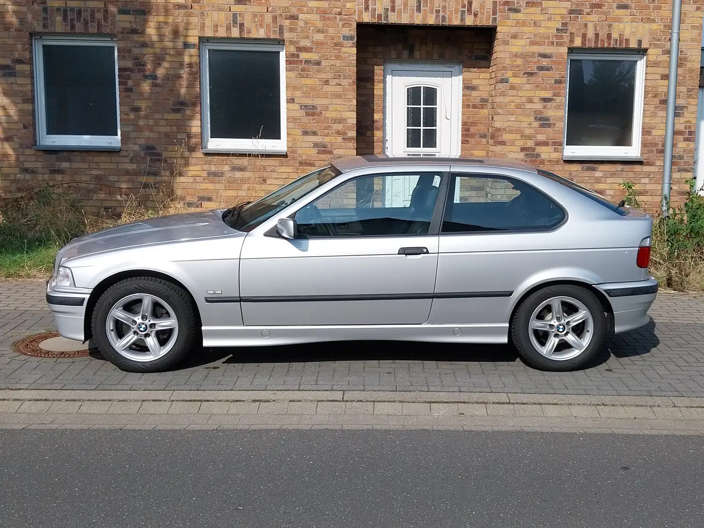 BMW 316 316i Exclusiv Edition Compact - 2