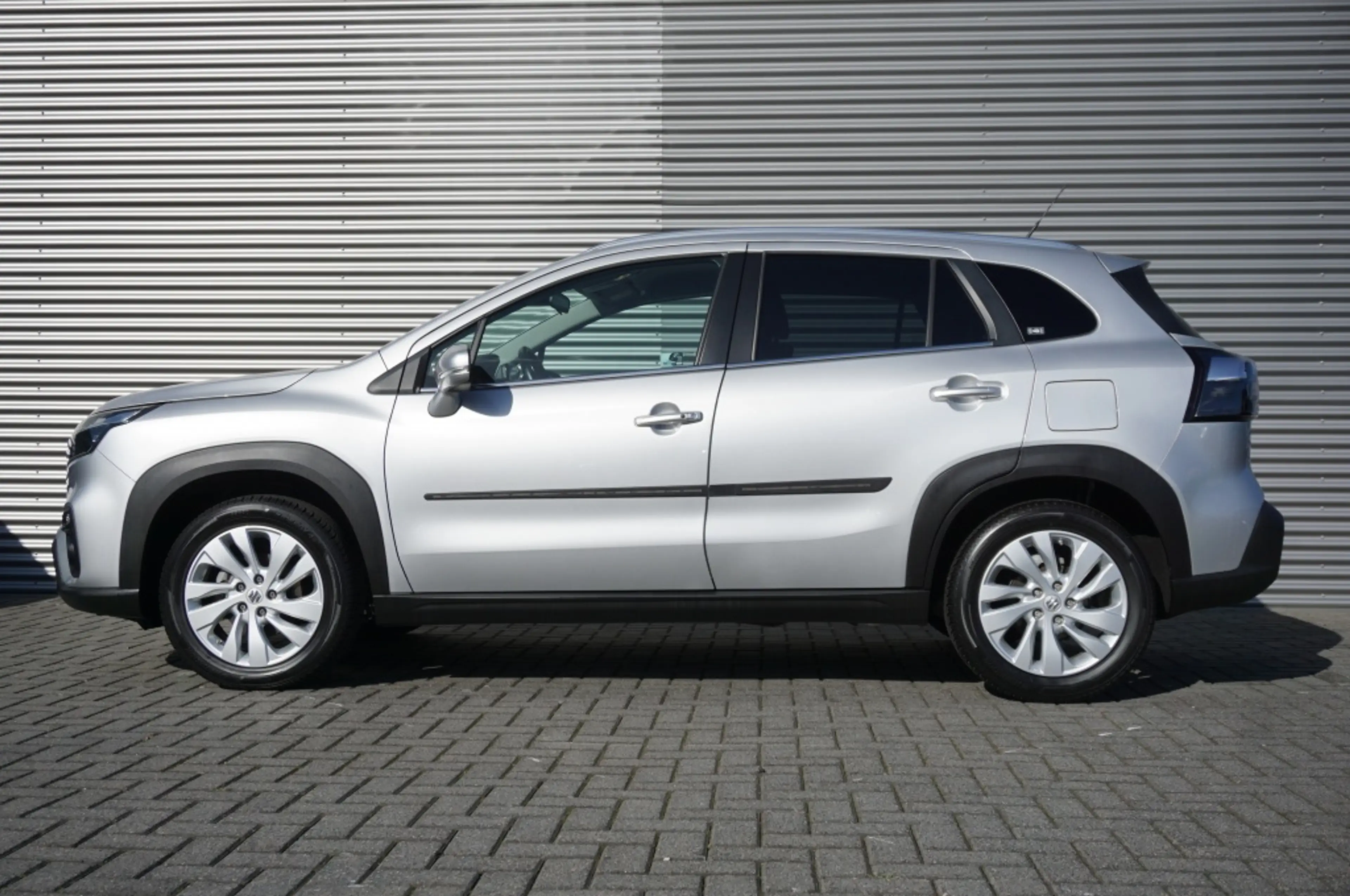 Suzuki S-Cross 1.4 Boosterjet HYBRID Select ALLGRIP AUTOM. | AWD — photo 2