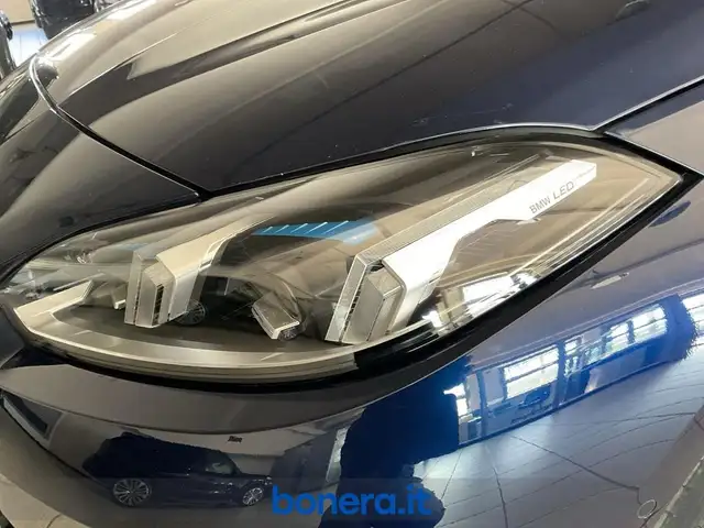 BMW 1 Series view 10