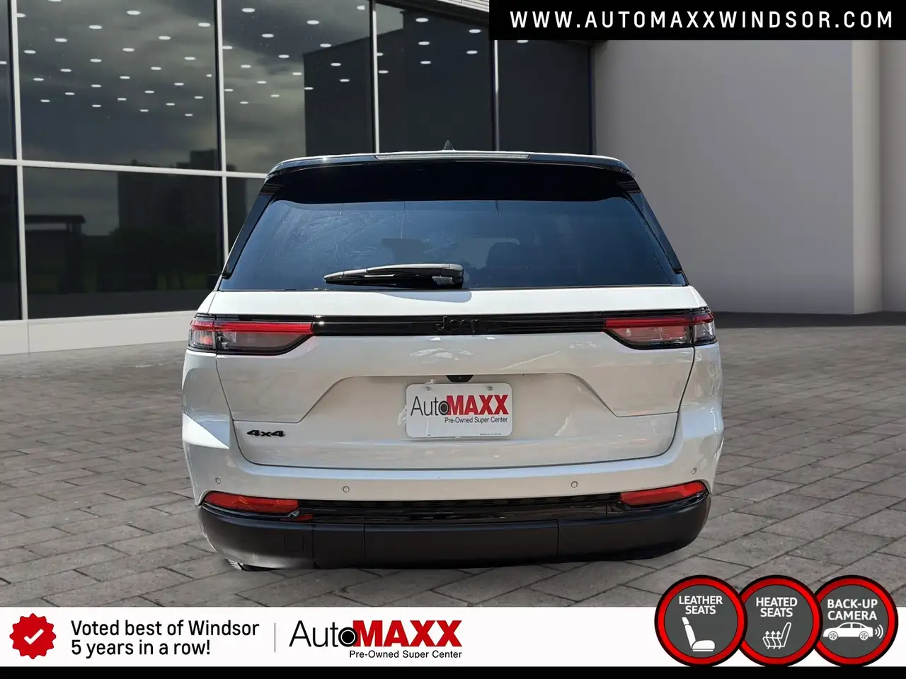 Jeep Grand Cherokee снимка Jeep Grand Cherokee