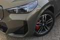 BMW iX1 eDrive20 M Sport / Panoramadak / Sportstoelen / M Geel - thumbnail 25