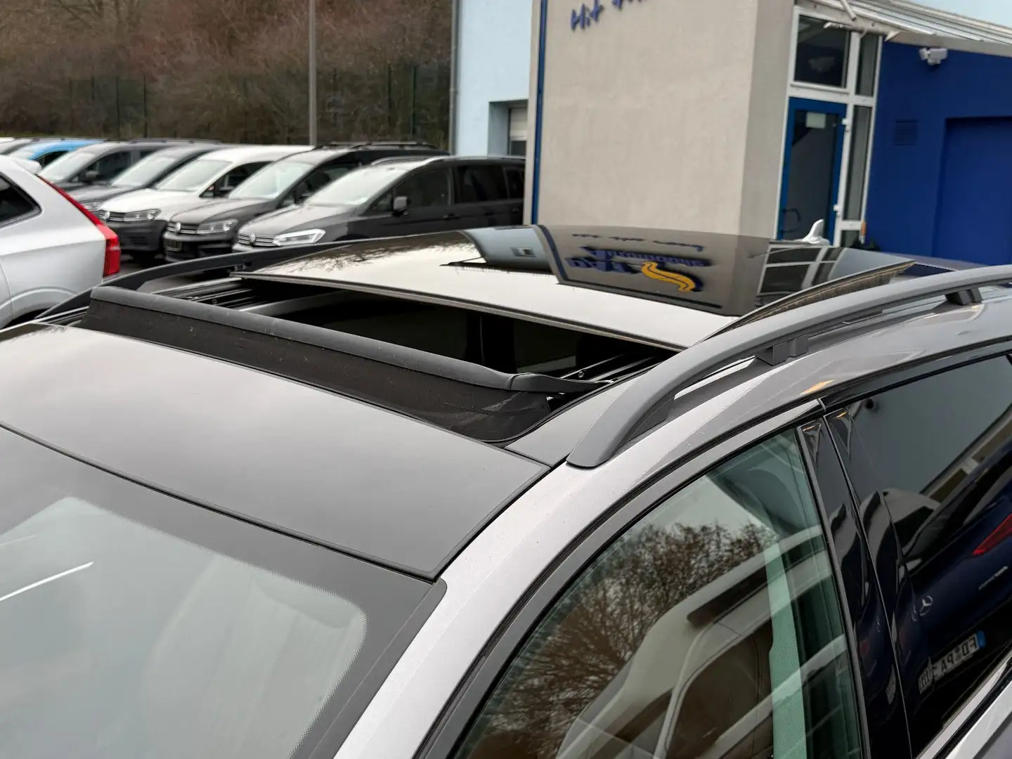 Audi A6 allroad quatt TDI Aut Leder Navi Pano 360°Kam Grau - 2