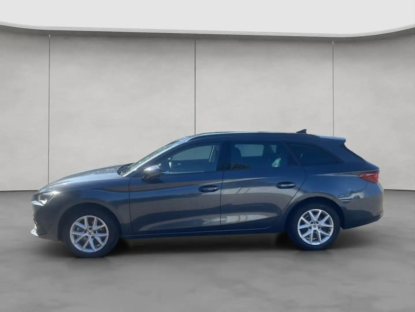 SEAT Leon Sportstourer 2.0 TDI DSG Style - 2
