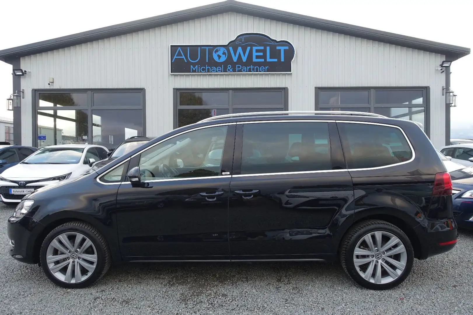 Volkswagen Sharan 2.0 TDI PANO KAM ACC APP 7Sitzer TÜV Neu Schwarz - 1