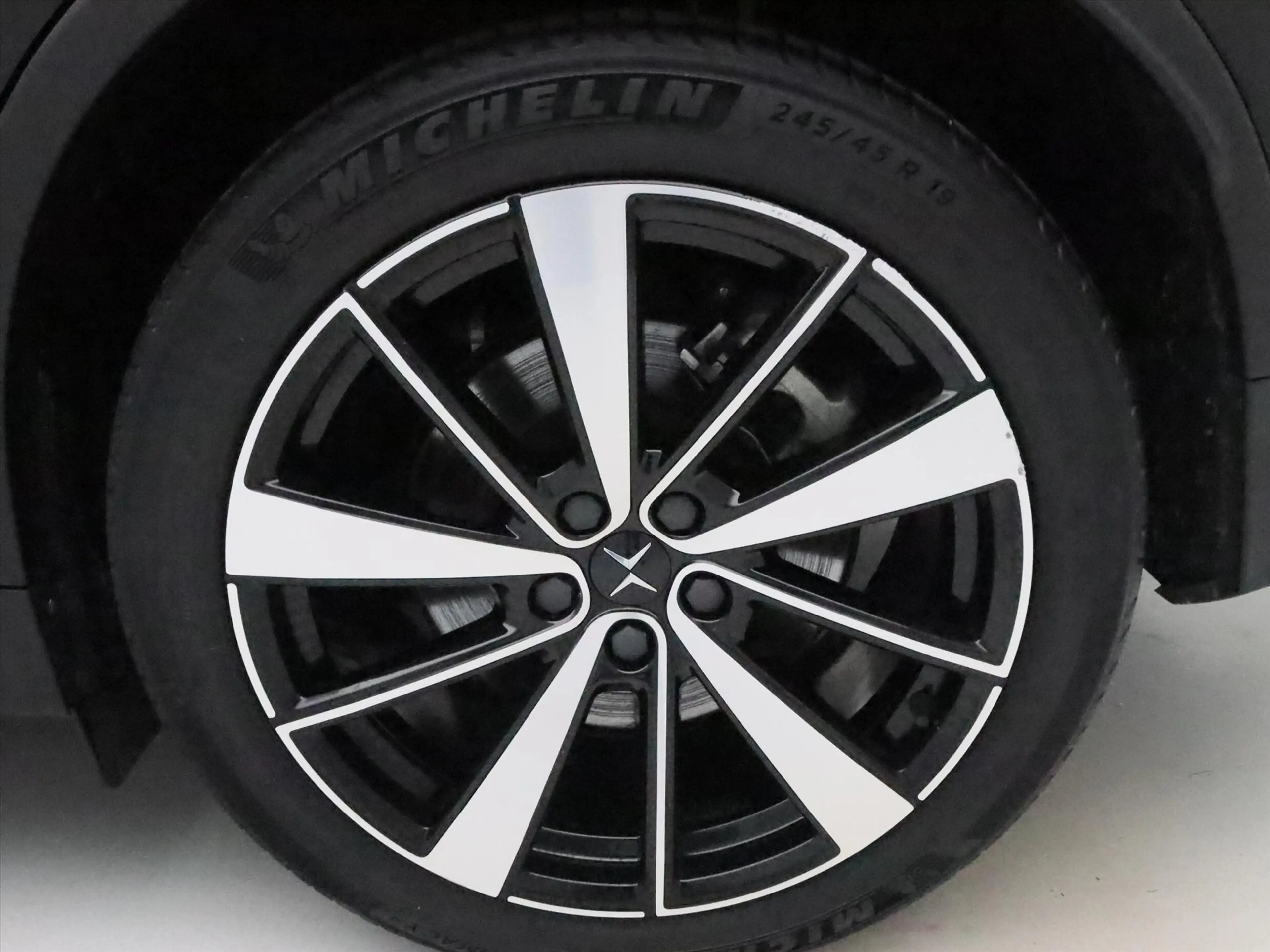 Polestar 2 165kW 64 kWh Standard Range Single Motor 95,47% So — photo 13