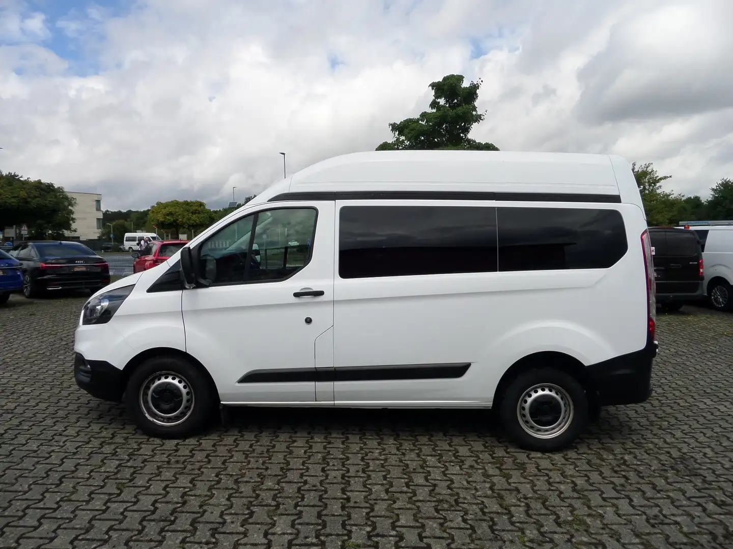 Ford Transit Custom 320 L1+9-Sitzer+1.Hand+doppel-Klima+2.0 TDCi Blanco - 1
