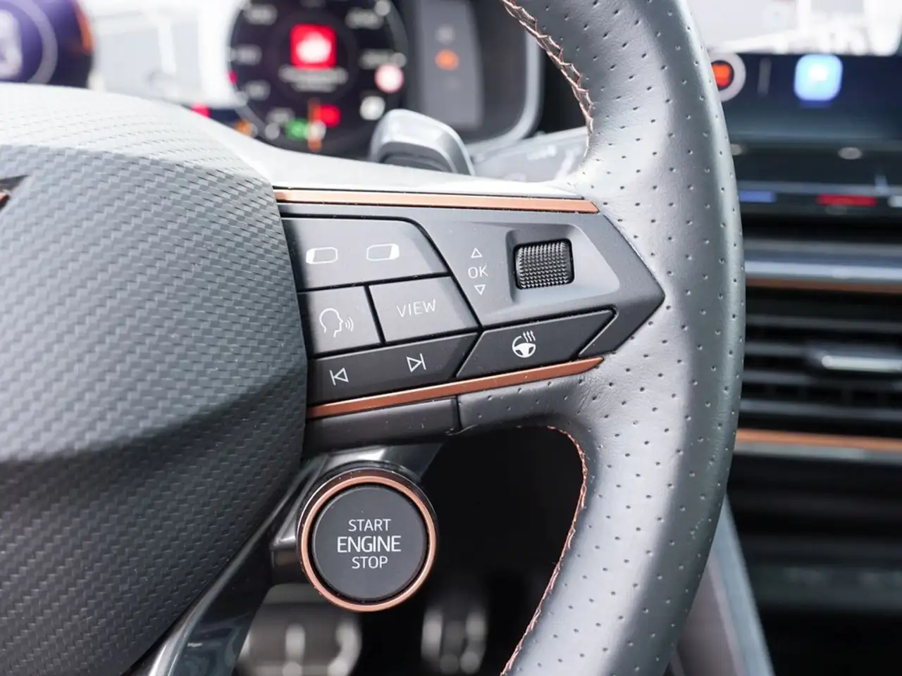 Cupra Formentor VZ e-Hybrid DSG /Navi/LED/Pano/RFK/ACC, миниатюра 18
