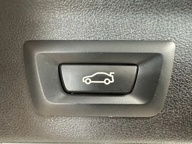 BMW X3 view 7