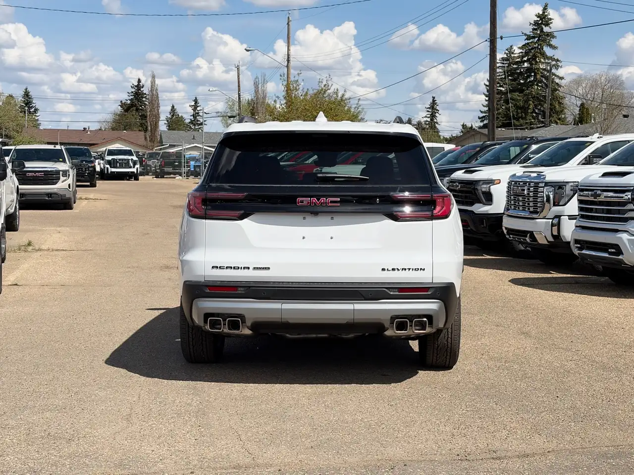 GMC Acadia снимка GMC Acadia