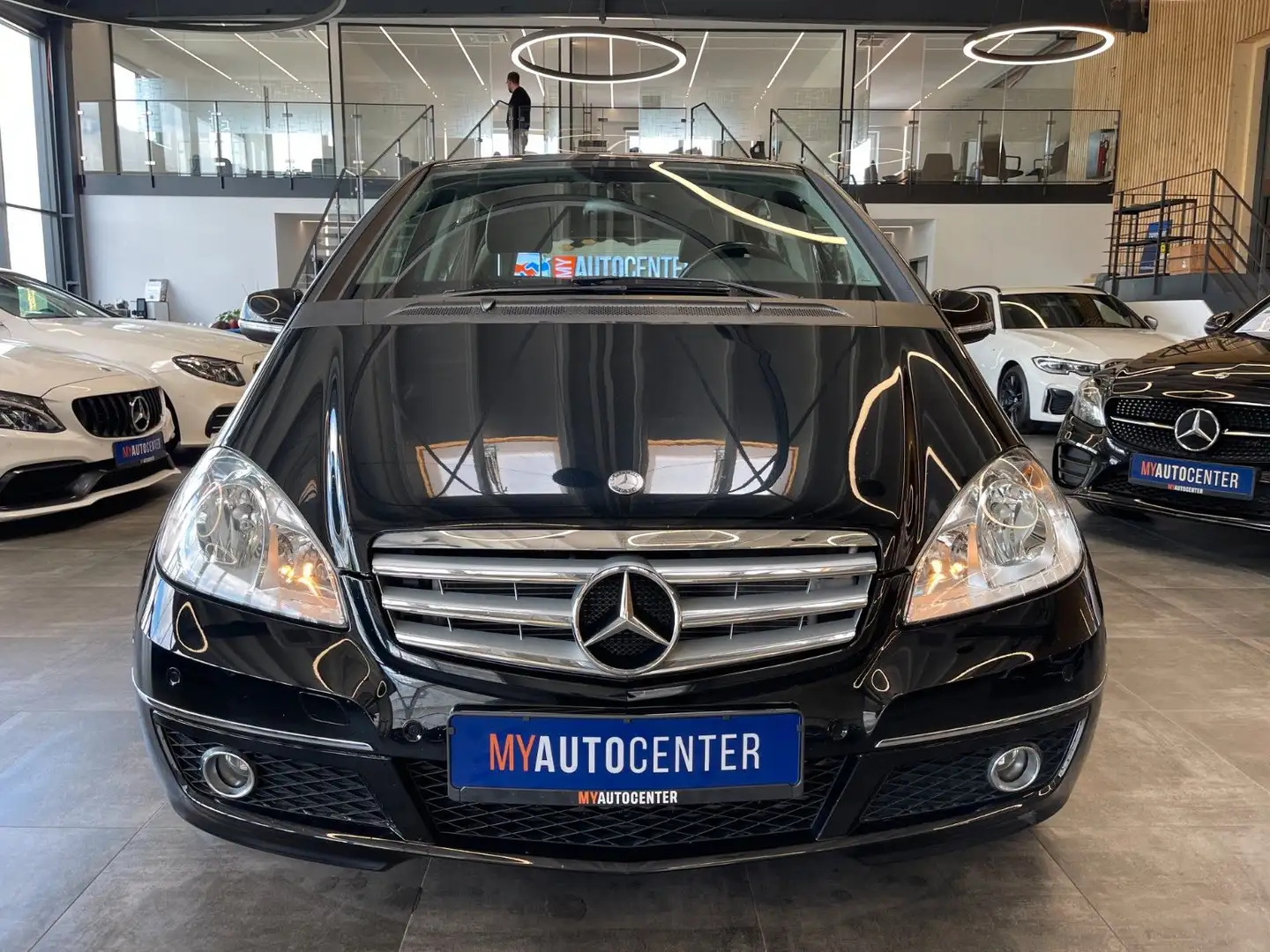 Mercedes-Benz A 180 A -Klasse A 180 CDI *AVANTGARDE*KLIMA*NAVI Black - 2