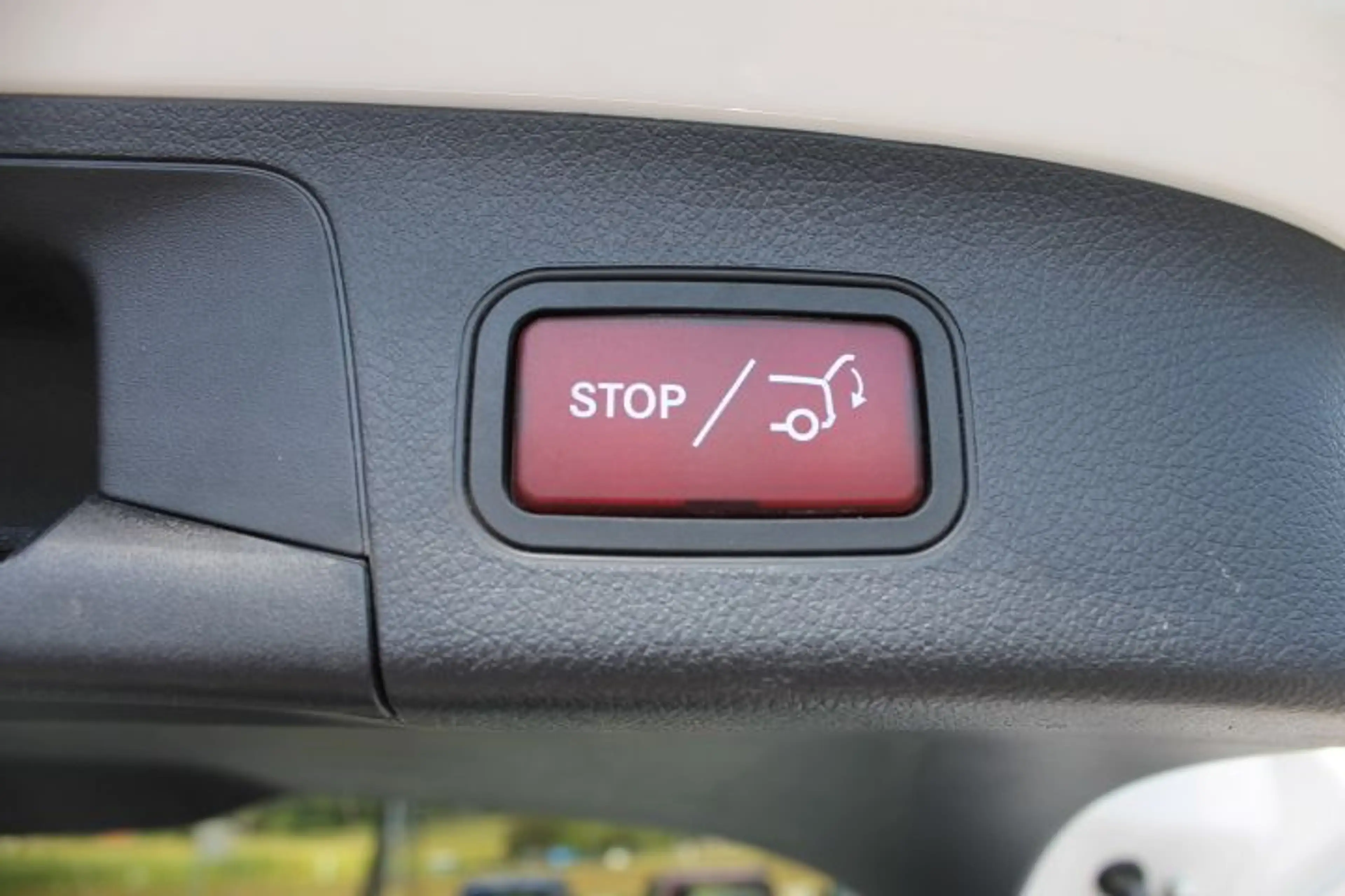 Mercedes-Benz EQA 250 66,5kWh Aut. — photo 11