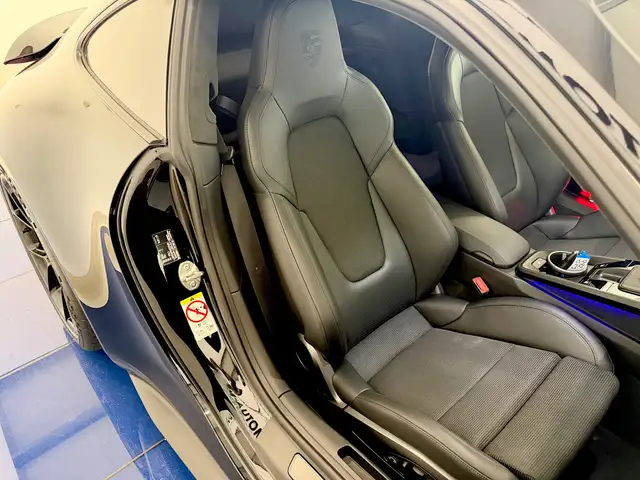 Porsche 992 911 GT3 Touring PDK,Approved,Keramikbremsen,Lift,Bose,Kamera,Neuwertig,1.Besitz Ansicht 31