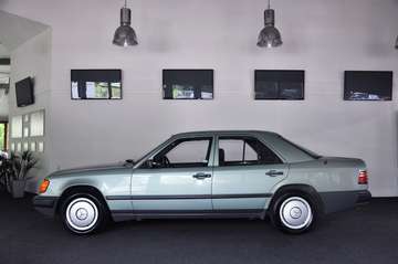 Diesel (W124) ! Erst 058.803 km ! H-Zulassung (Oldtimer) ! Gelegenheit !