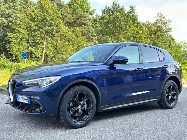 Alfa Romeo Stelvio Stelvio 2.2 Turbodiesel 180 CV AT8 Q4 Super