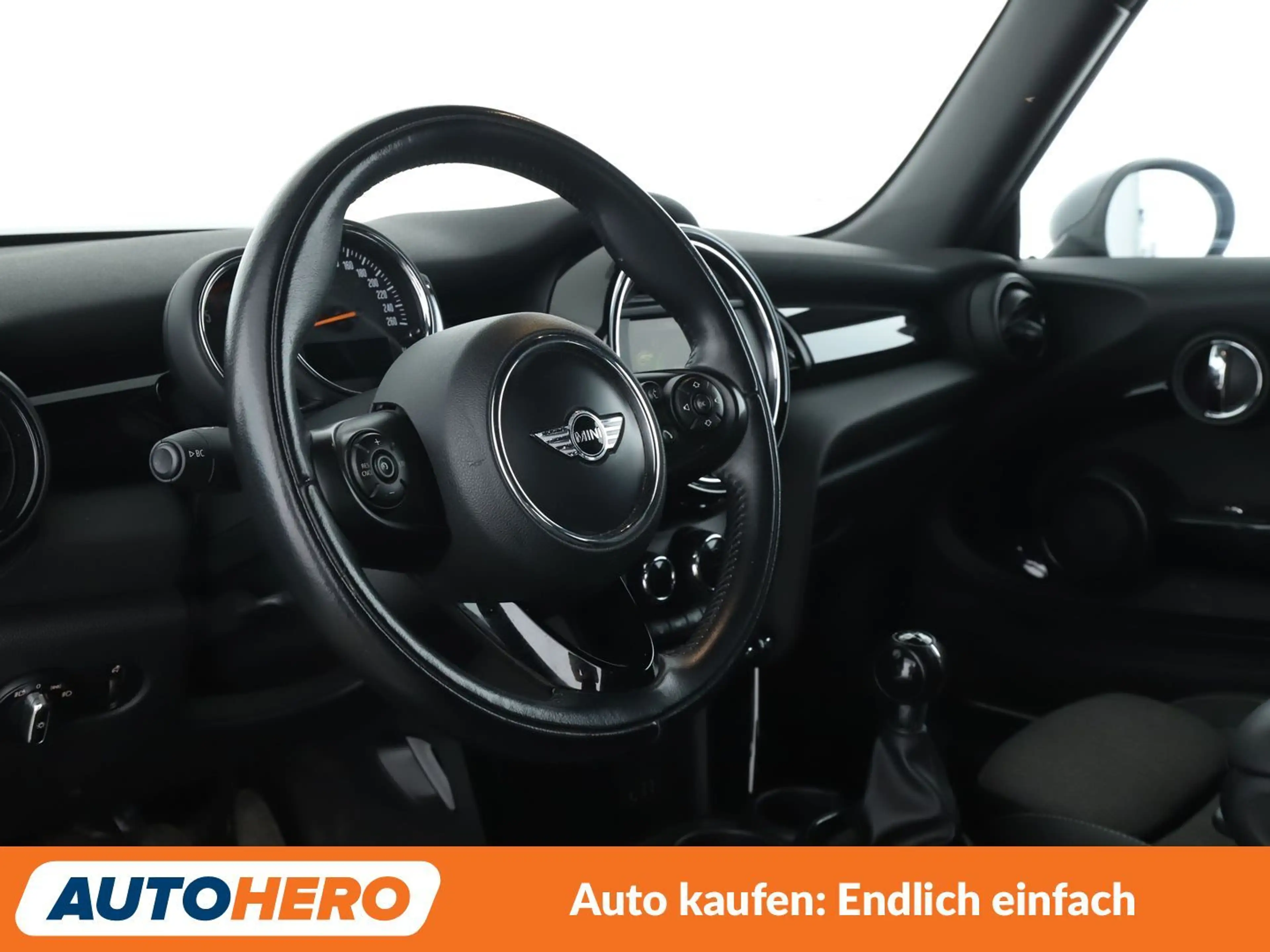 MINI Cooper D Cooper D *NAVI*LED*TEMPO*PDC*SHZ* — photo 11