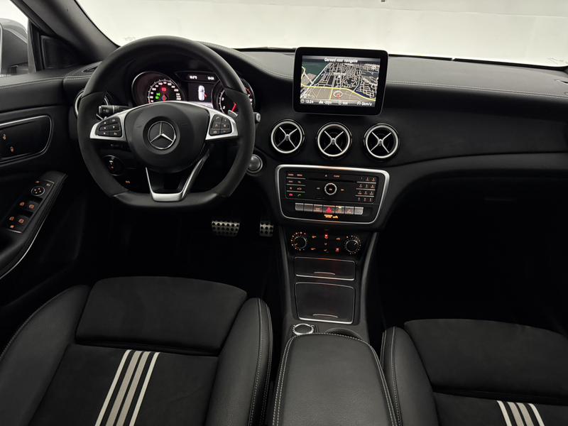 Mercedes-Benz CLA 180 Business Solution AMG | Airco | Camera | Cruise | — photo 2