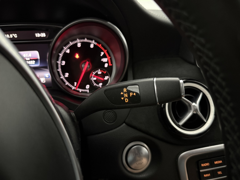 Mercedes-Benz CLA 180 Business Solution AMG | Airco | Camera | Cruise | — photo 21