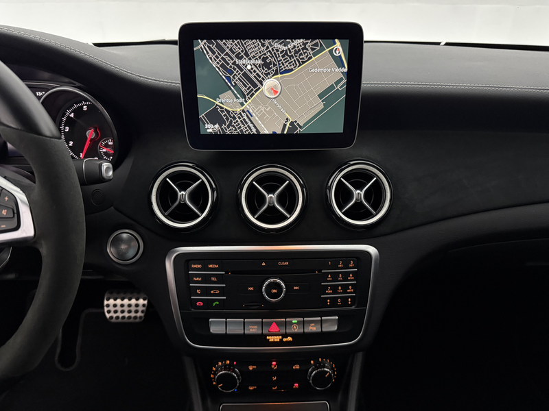Mercedes-Benz CLA 180 Business Solution AMG | Airco | Camera | Cruise | — photo 17