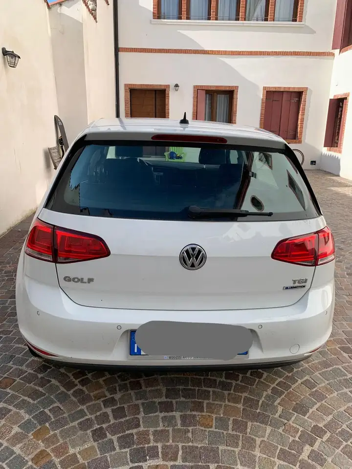 Volkswagen Golf 5p 1.4 tgi Comfortline Business — photo 1 of 12