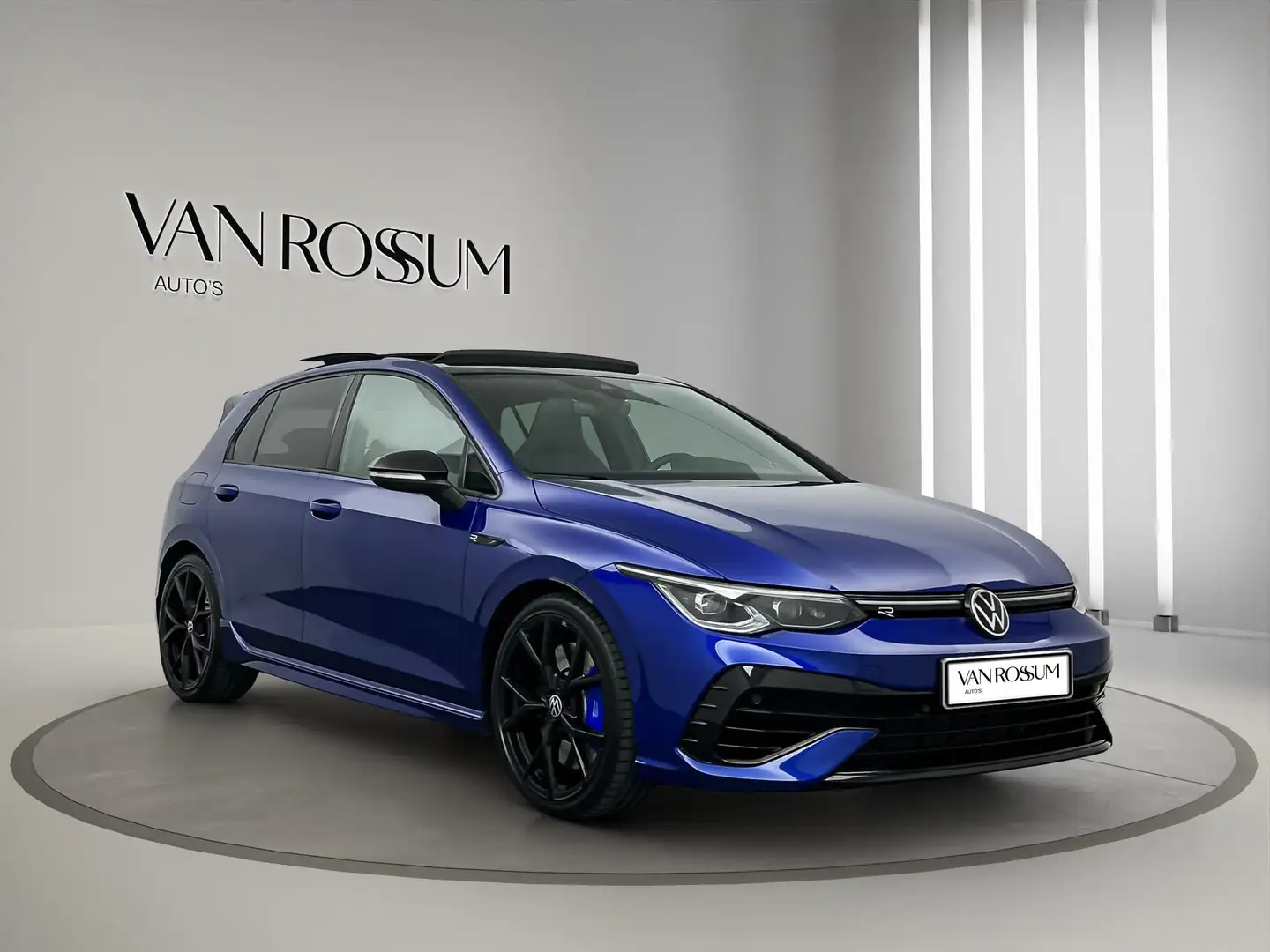 Volkswagen Golf 2.0 TSI R 4Motion Performance Drift Pano H&K IQ Blauw - 1