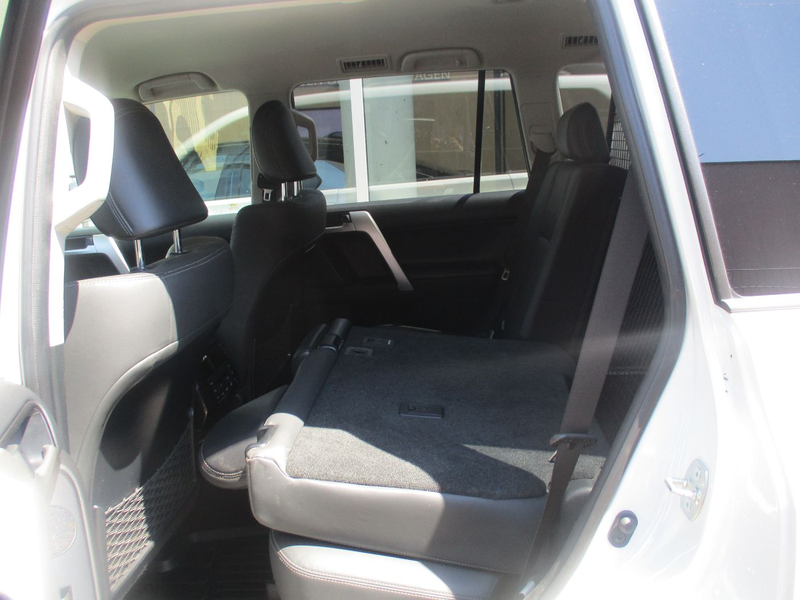 Toyota Land Cruiser Landcruiser 2.8 D-4D 4WD President Aut. ACC+LED — photo 10
