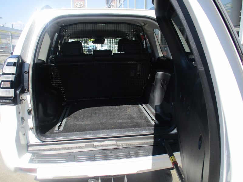 Toyota Land Cruiser Landcruiser 2.8 D-4D 4WD President Aut. ACC+LED — photo 7
