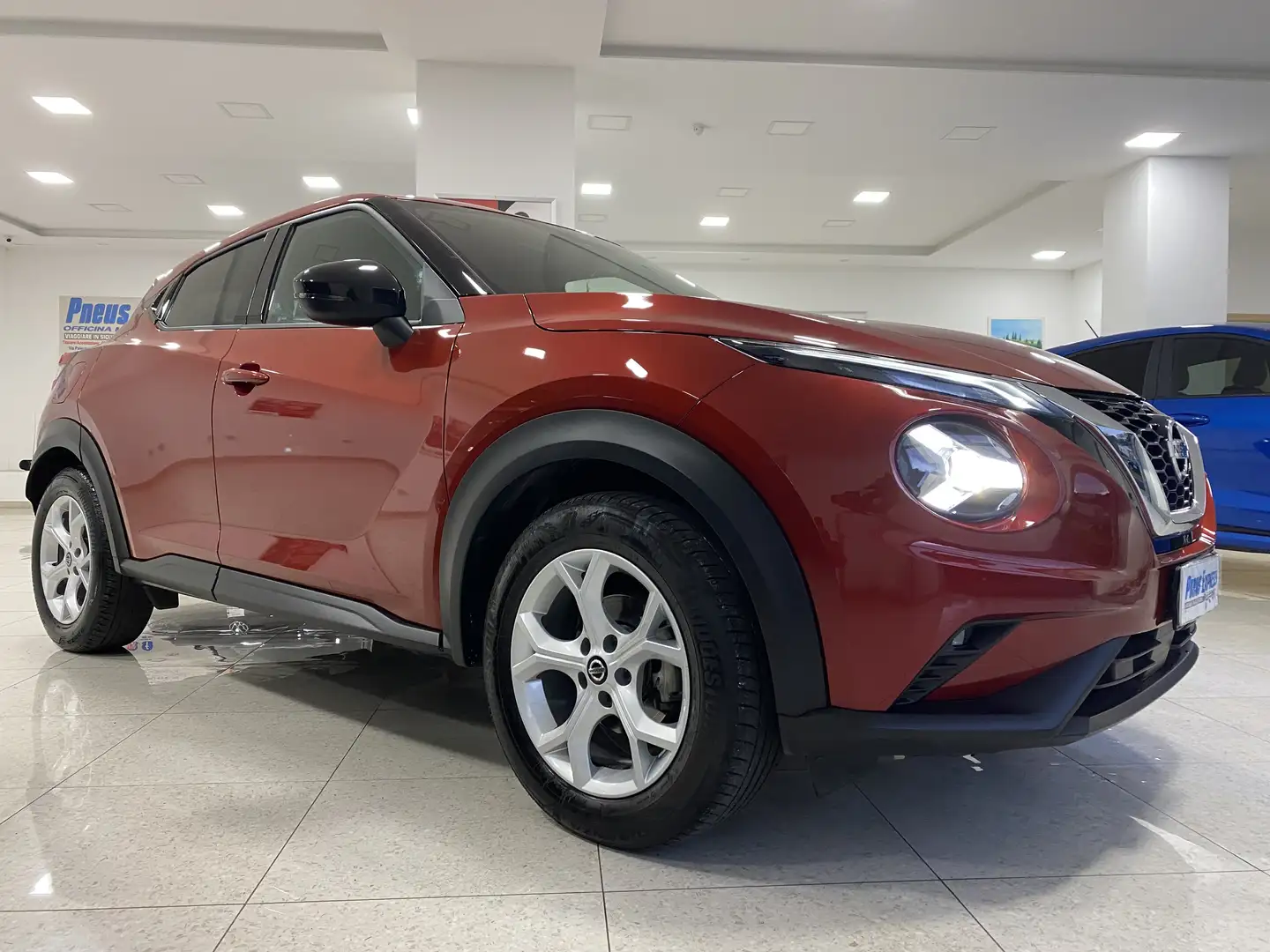 Nissan Juke Juke II 2020 1.0 dig-t N-Connecta 117cv Rood - 2