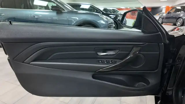 BMW 4 Series view 8