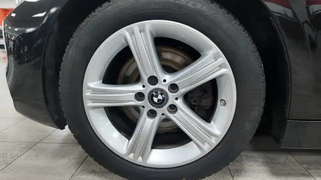 BMW 4 Series view 4