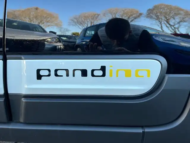 Fiat Panda view 9