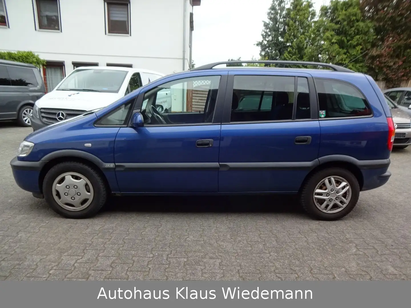 Opel Zafira A 1.8 16V Selection Exec. - 1.Hd./65 TKM Azul - 2