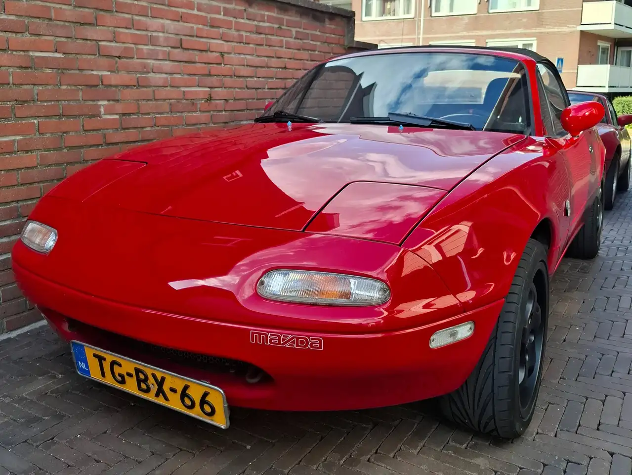 Mazda MX-5 1.6i-16V, foto 3