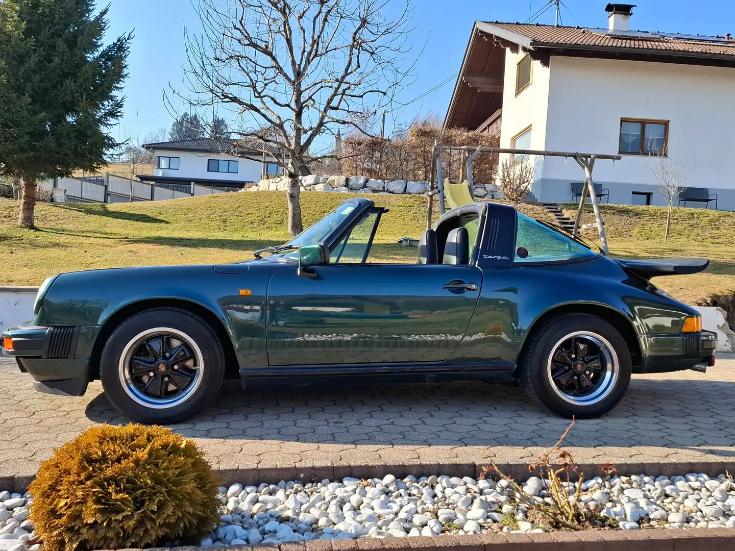 Porsche 911 Carrera - C00 Deutsche Ausl. - matching numbers Verde - 1