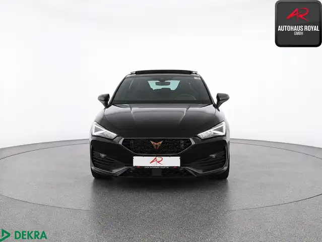 Cupra Leon view 8