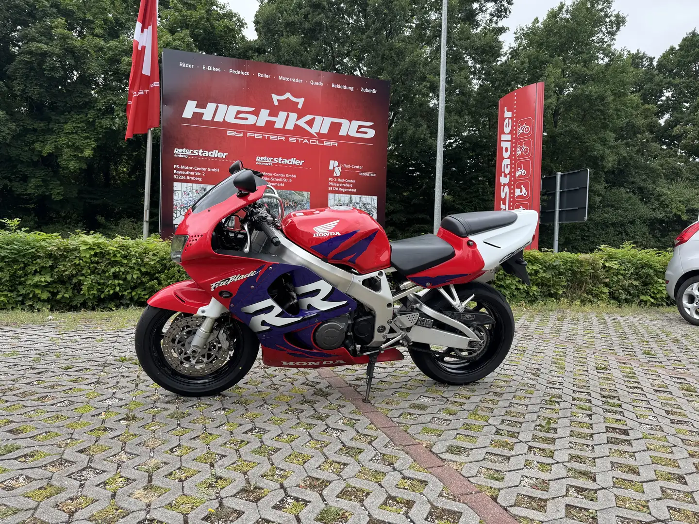 Honda Fireblade CBR 900 RR / SC33 crvena - 1