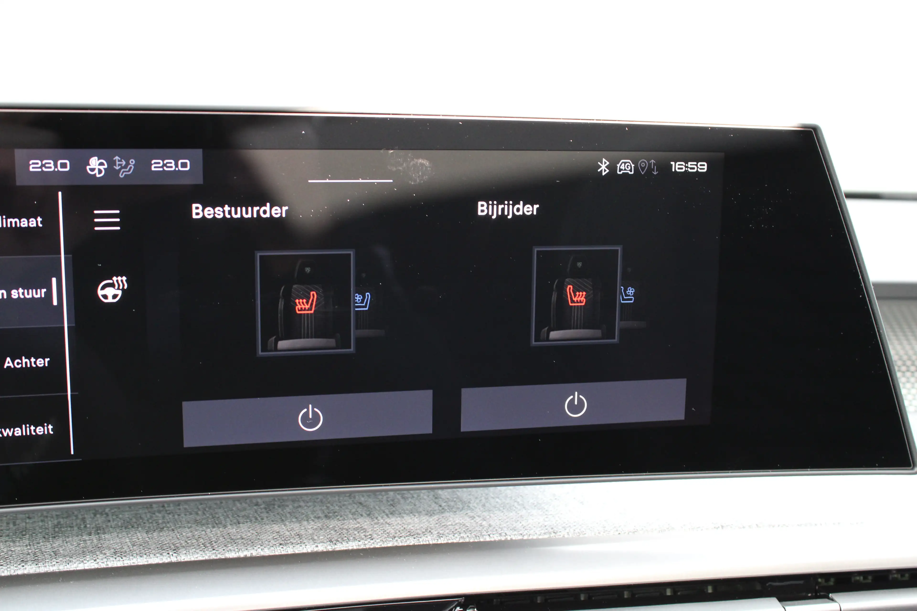Peugeot 5008 1.6 Plug-in Hybrid 195 GT Exclusive | Panorama/sch — photo 28