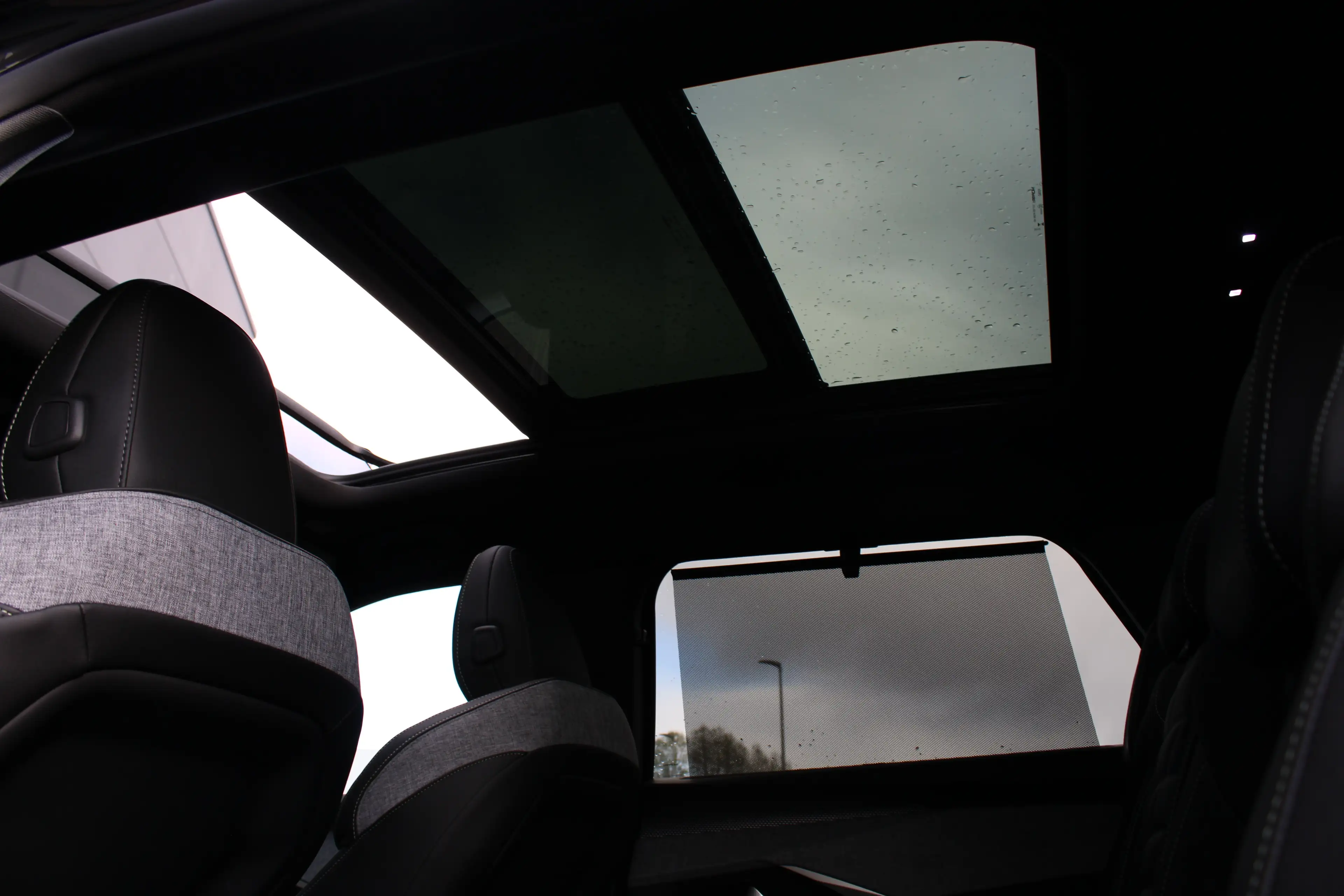Peugeot 5008 1.6 Plug-in Hybrid 195 GT Exclusive | Panorama/sch — photo 18
