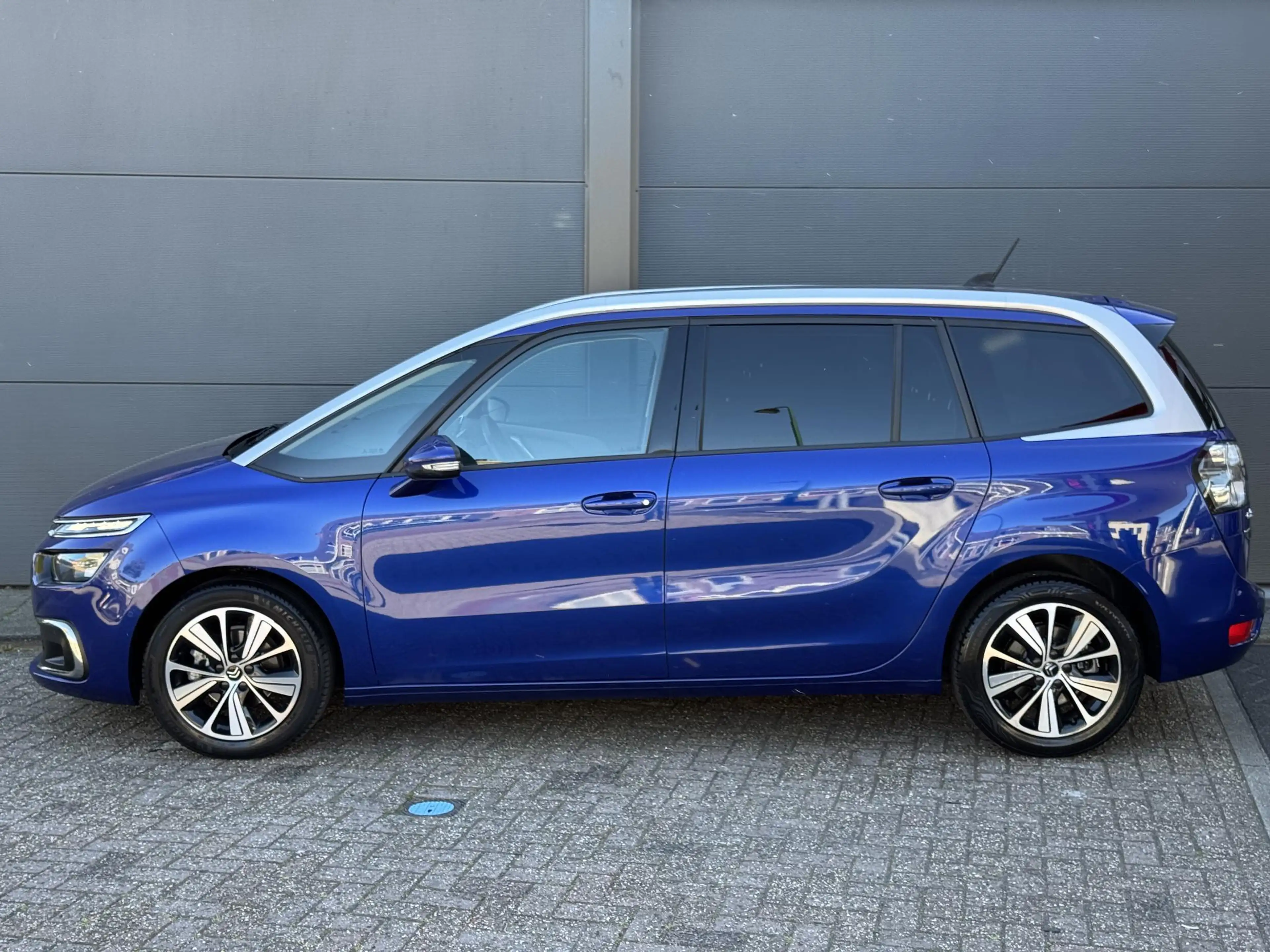 Citroen Grand C4 Picasso 1.2 Shine / Geen Import / 100 % Onderhoud — photo 5