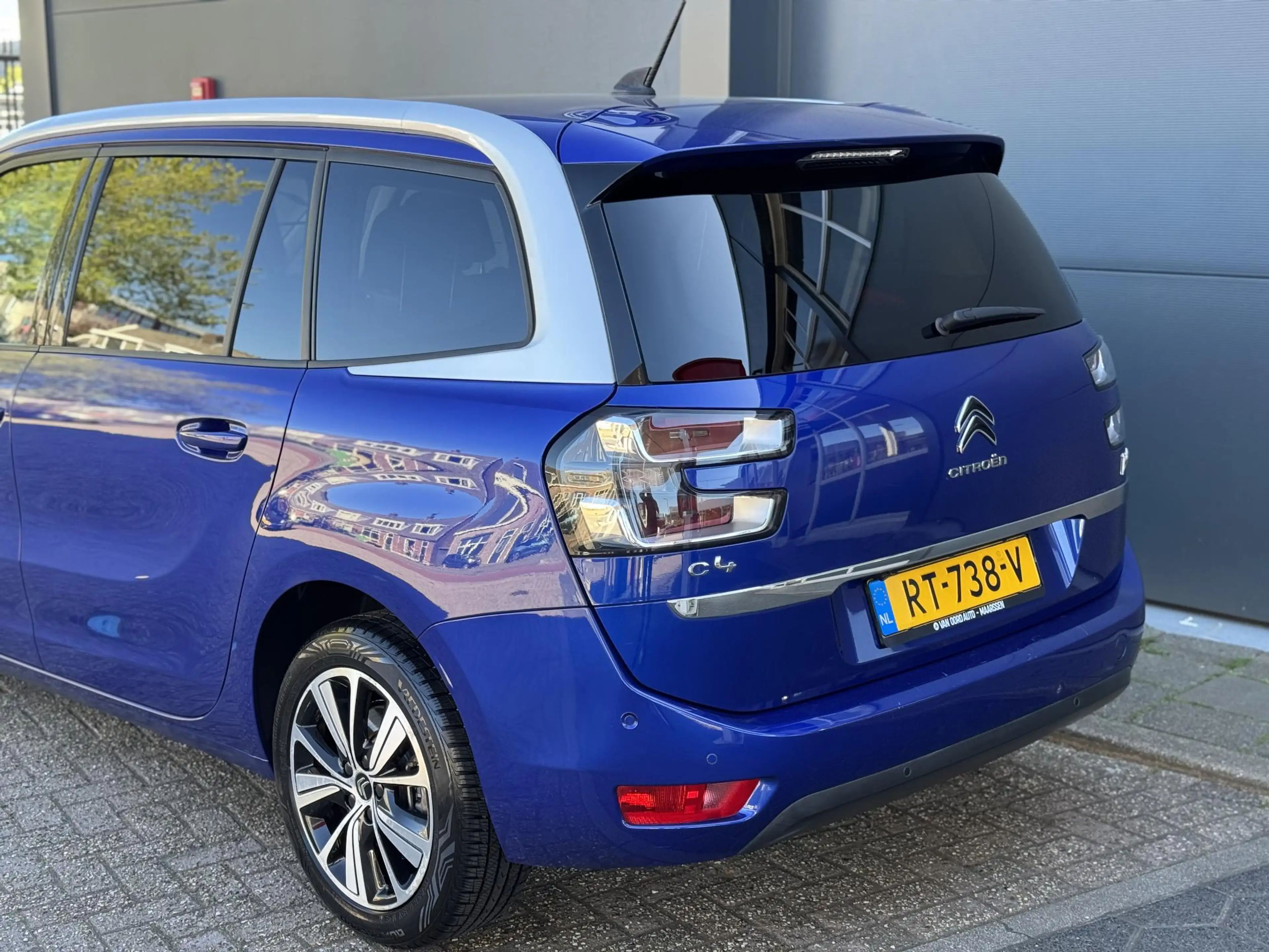 Citroen Grand C4 Picasso 1.2 Shine / Geen Import / 100 % Onderhoud — photo 10