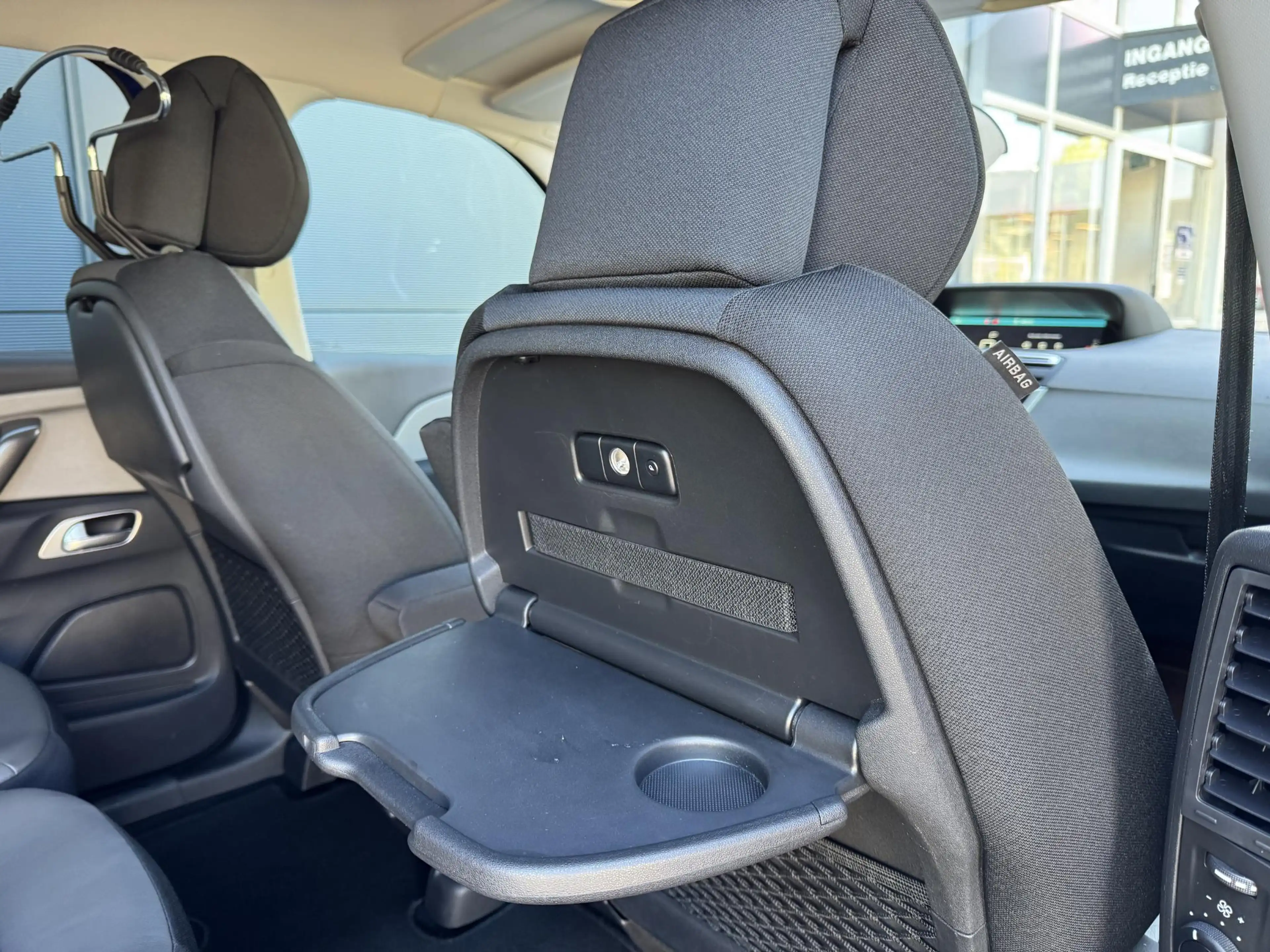 Citroen Grand C4 Picasso 1.2 Shine / Geen Import / 100 % Onderhoud — photo 21